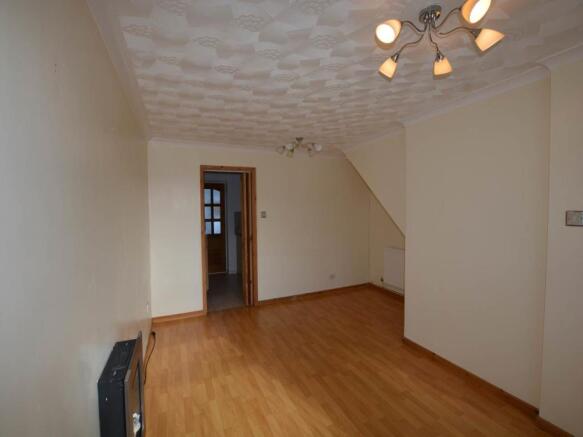 LIVING ROOM 2