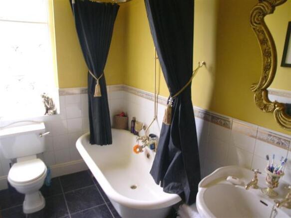 Photo 8