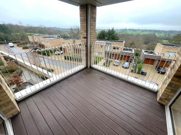 BALCONY.jpg