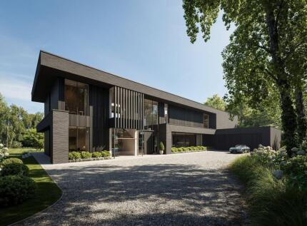 Holbrook Lane, Chislehurst, Kent, BR7