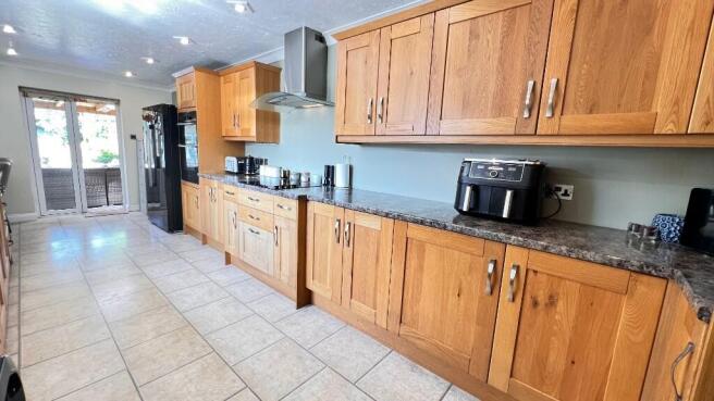 Fitted Kitchen