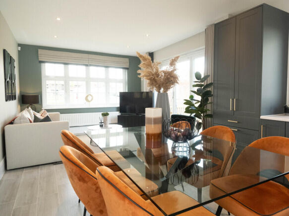 4 bed Detached for sale Image 4