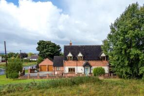 Mountain View, Alltami Road, Buckley CH7 3PF