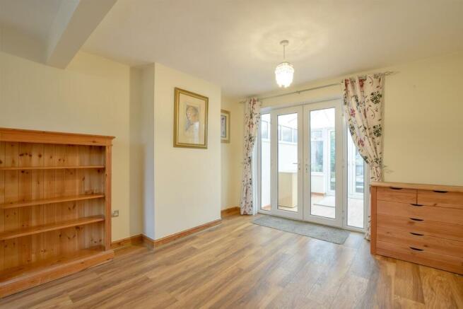 Living/Dining Room