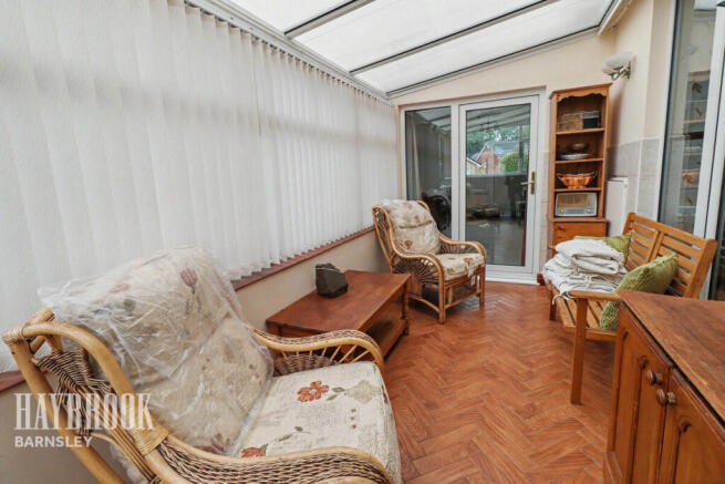 3 bed Detached Bungalow for sale Image 10