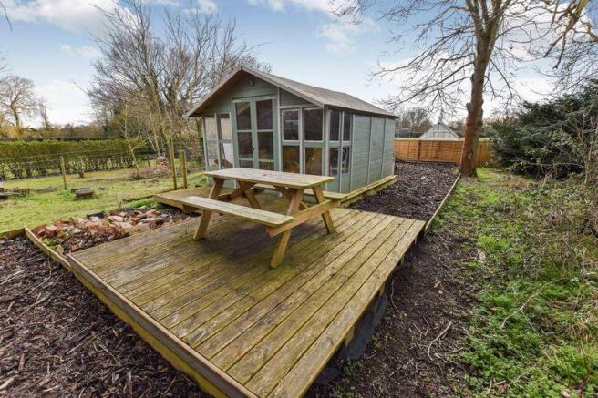 Summer House Area