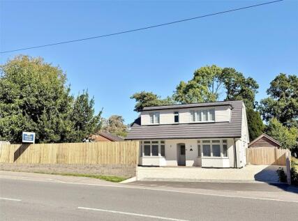 Ringwood Road, Verwood, Dorset, BH31