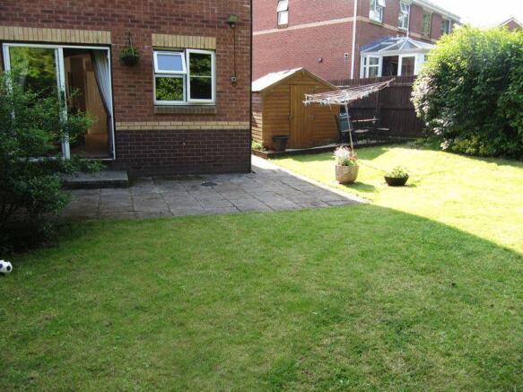 Photo 10