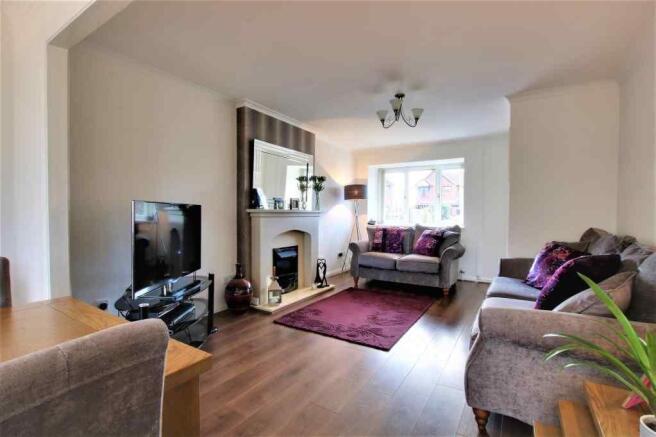 Living/Dining Room