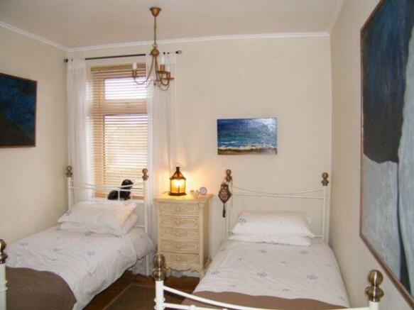 bed2