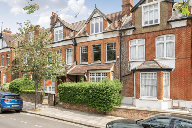 Nelson Road, London, N8 photo 4