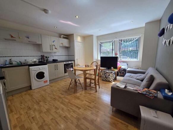 6_Harcourt_Road