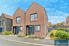 3, Park View, Rugby CV23 1EB