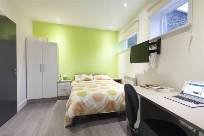 1 bed Apartment to rent Image 12