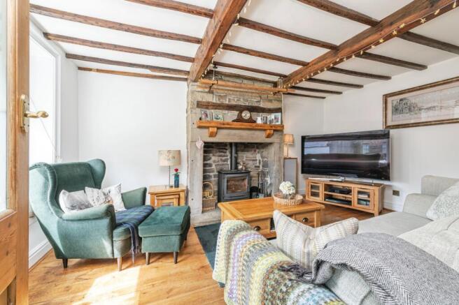 3 bed Terraced for sale Image 7
