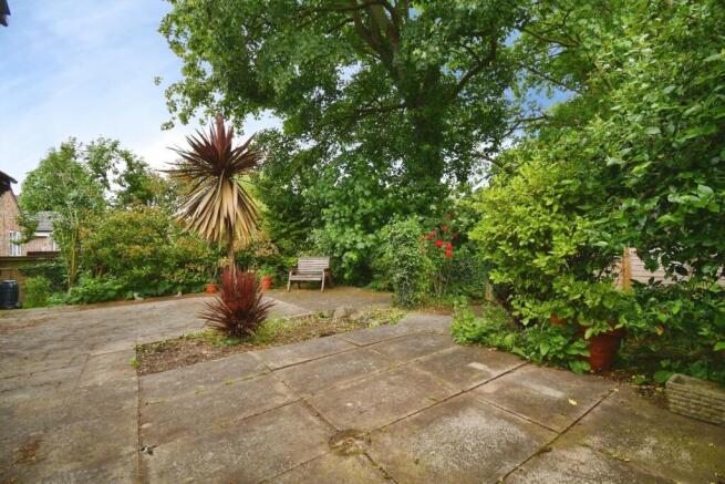 3 bed Detached Bungalow for sale Image 4