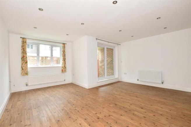 Kitchen/Living Room