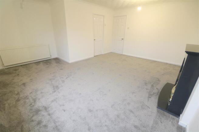 Lounge / Dining Room