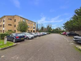17, 22 Diana Court, Avenue Road, Erith DA8 3BZ