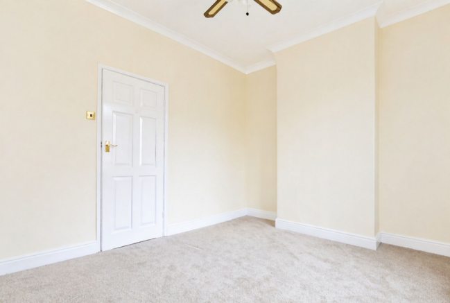 2 bed Terraced for sale Image 11