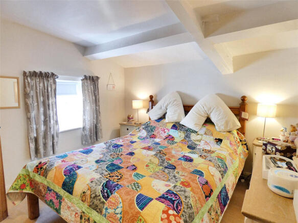 3 bed End of Terrace for sale Image 8
