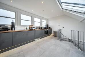 Flat 11, Grange Court, Sydenham Hill, London SE26 6SL