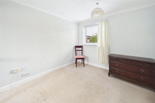 2 bed Flat for sale Image 8
