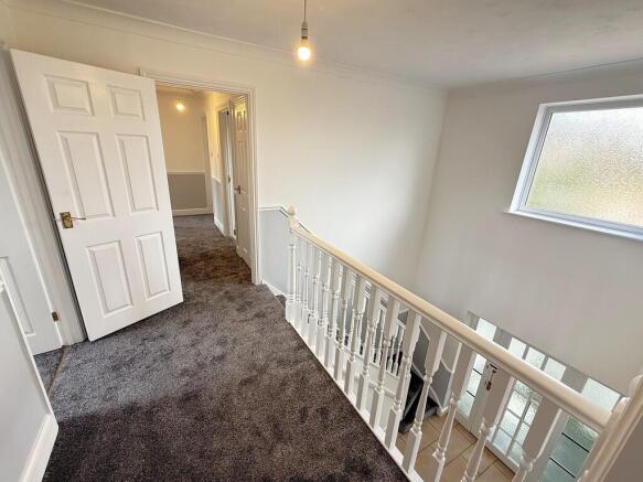 GALLERIED LANDING