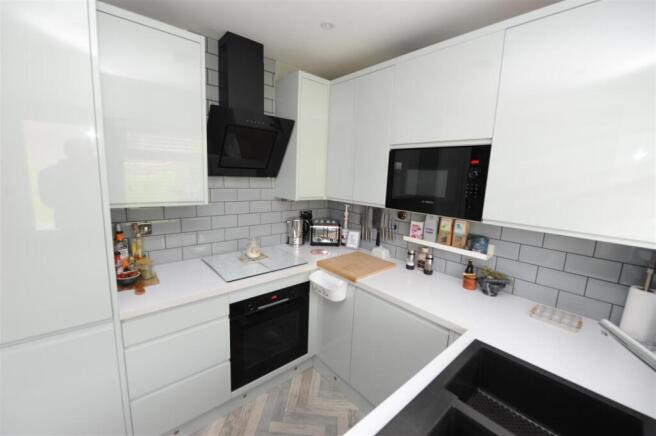 3 bed Town House for sale Image 9