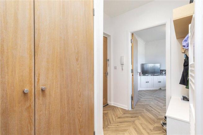 1 bed Apartment for sale Image 11