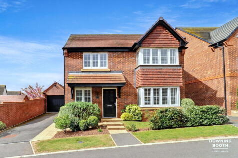 Sunflower Street, Streethay, Lichfield - Exquisite Presentation