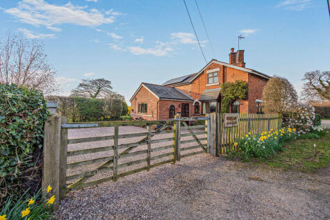 Detached Country Cottage with Large Garden. Newton by Tattenhall.