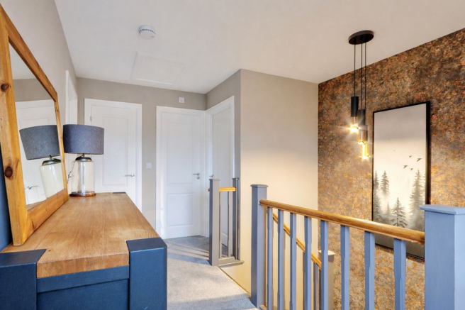 4 bed Detached for sale Image 12