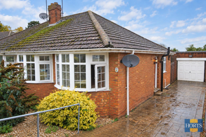 2 Bedroom Semi-Detached in NN4 6EG