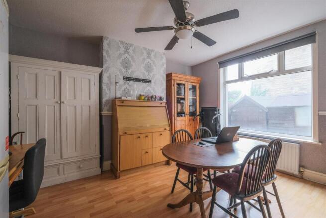 3 bed End of Terrace for sale Image 5