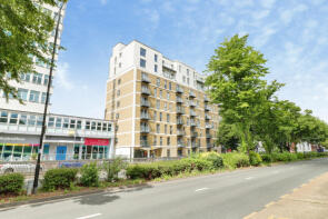 Flat 22, 47, Victoria Avenue, Southend-on-sea SS2 6DQ