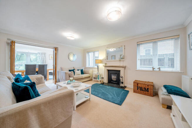 1438490-26-69cd60...