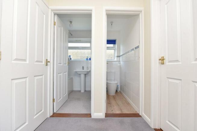 Bathroom & Cloakroom