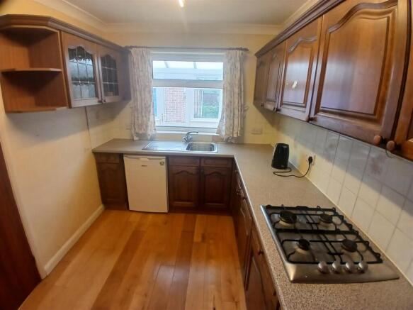 kitchen area.jpg