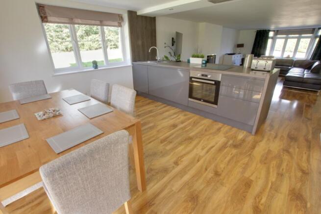ANNEXE