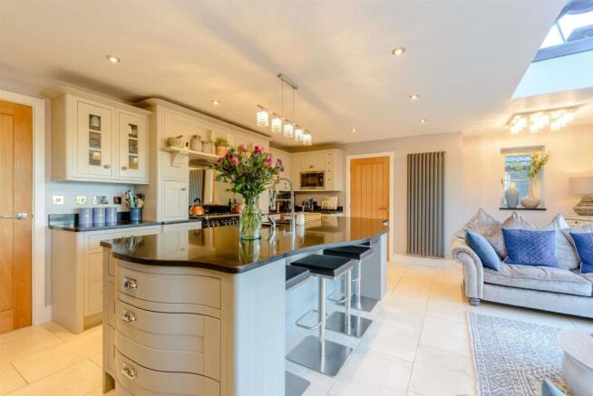 Kitchen/Family Room