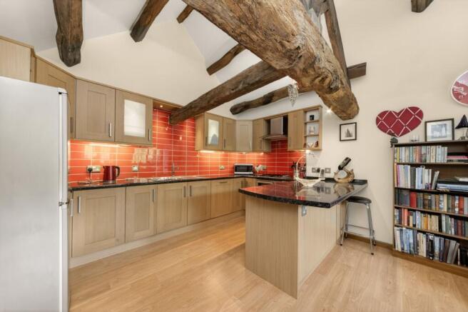 2 bed Cottage for sale Image 7