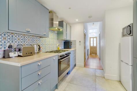 Queenstown Road, Wandsworth, SW8