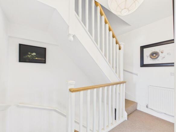 3 bed Terraced for sale Image 11