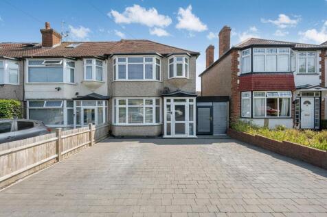 Molesey Drive, Cheam, SM3