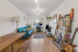 97, Sterling Gardens, London SE14 6DU