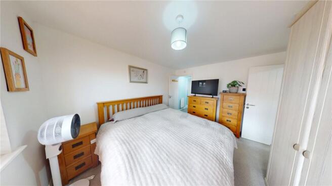 4 bed Detached for sale Image 7
