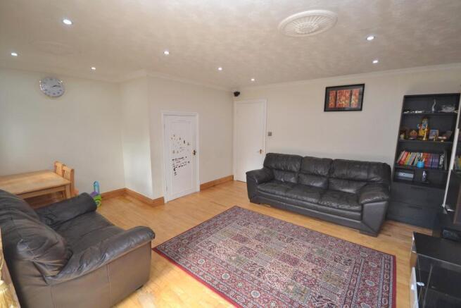 Living/Dining Room