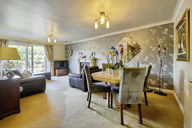 3 bed Detached for sale Image 4