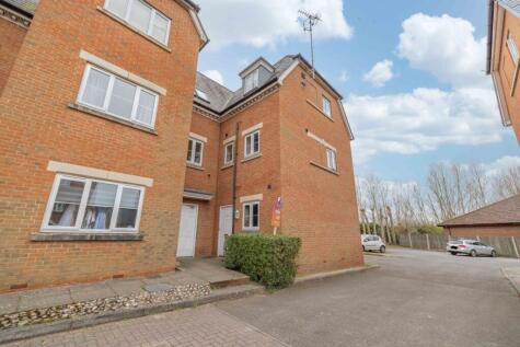Sullivan Close, Canterbury, Kent, CT1